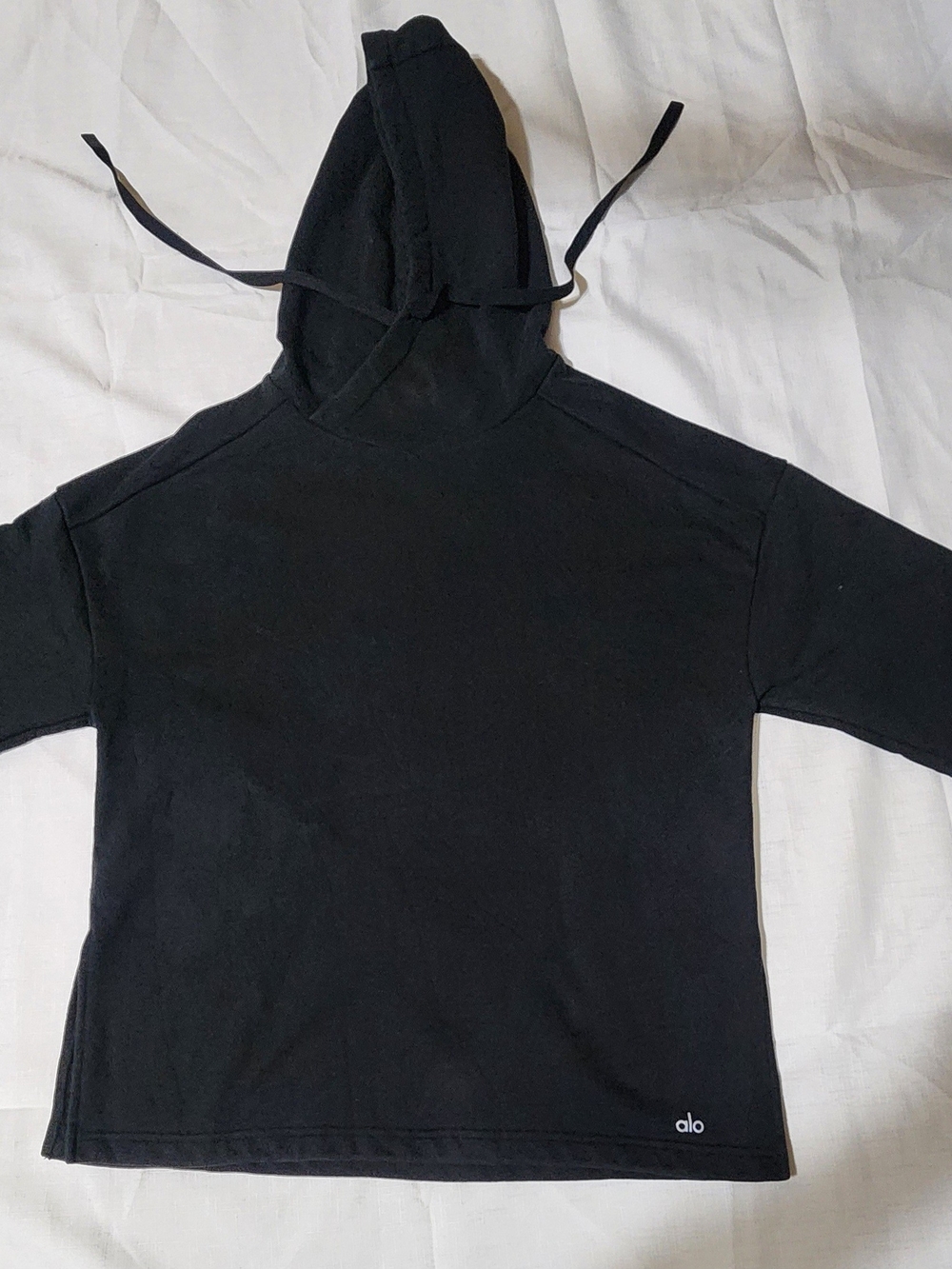 ALO Yoga Women’s Black Pullover Hoodie
